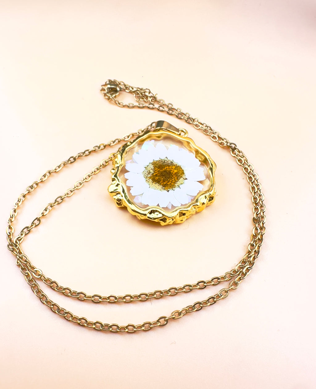Real Daisy Teardrop Necklace